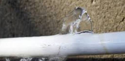 water pipe burst in house what to do？？