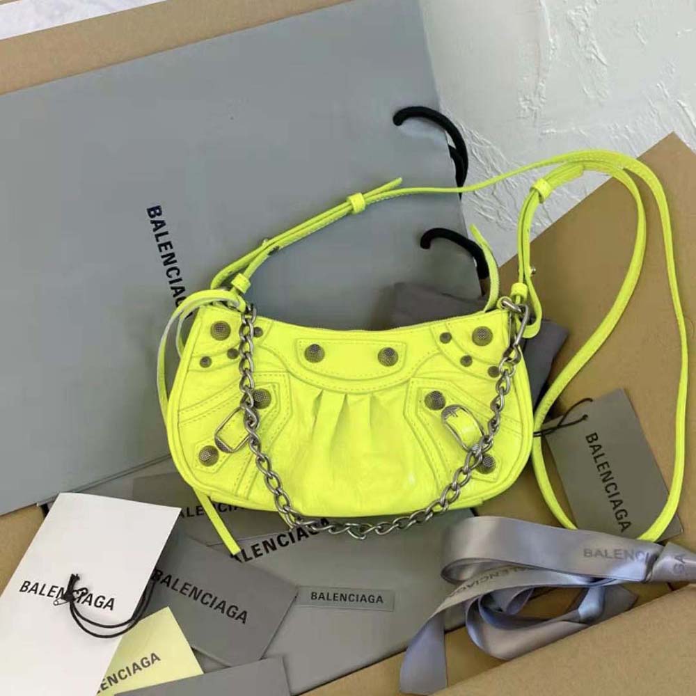 Balenciaga-Women-Le-Cagole-Mini-Purse-With-Chain-in-Neon-Yellow-Arena-Lambskin-2.jpg